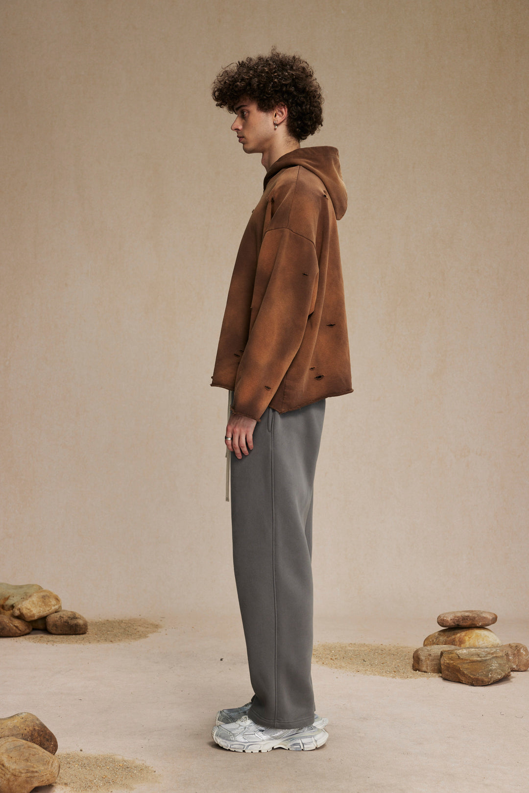 DISTRESSED BOXY FIT HOODIE