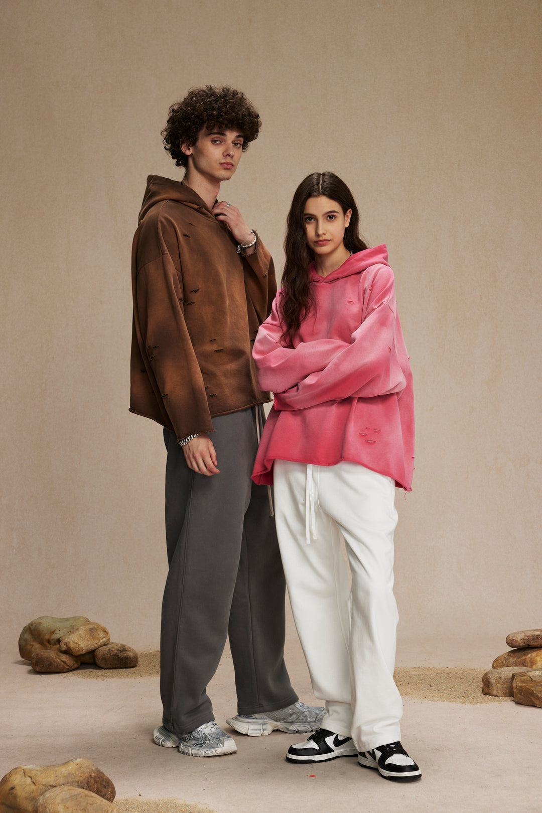 DISTRESSED BOXY FIT HOODIE