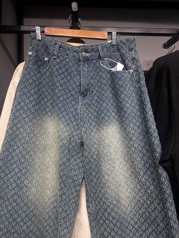 TEXTURED DENIM JORTS