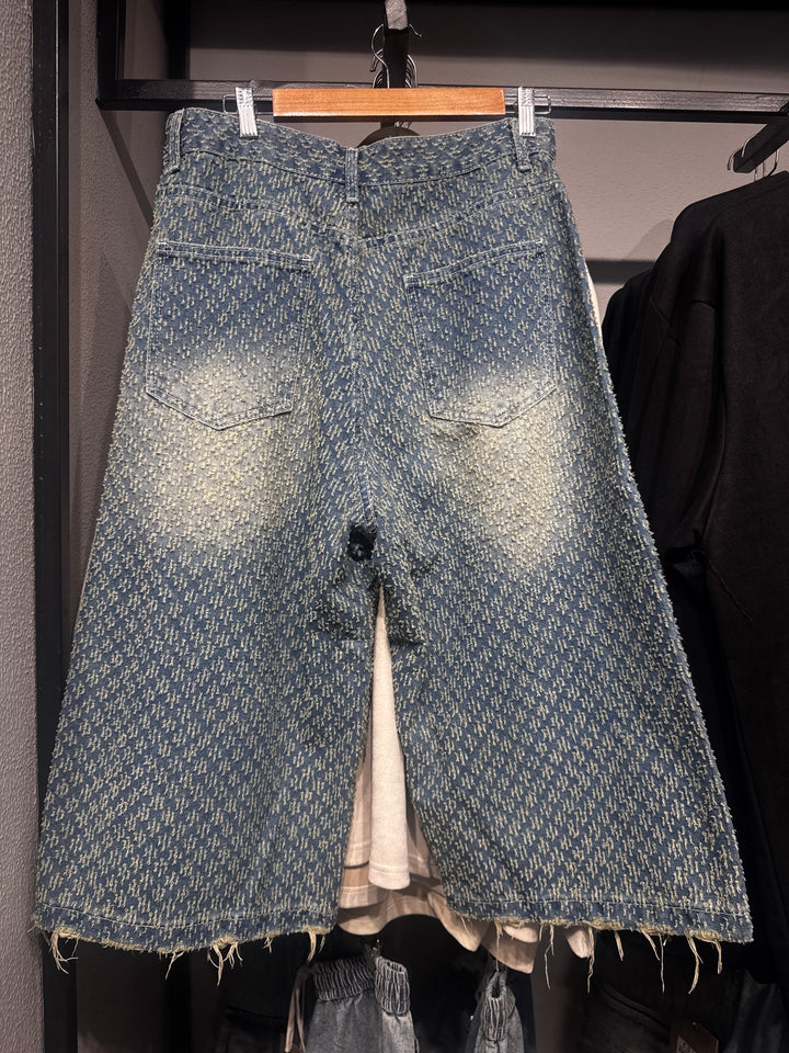 TEXTURED DENIM JORTS