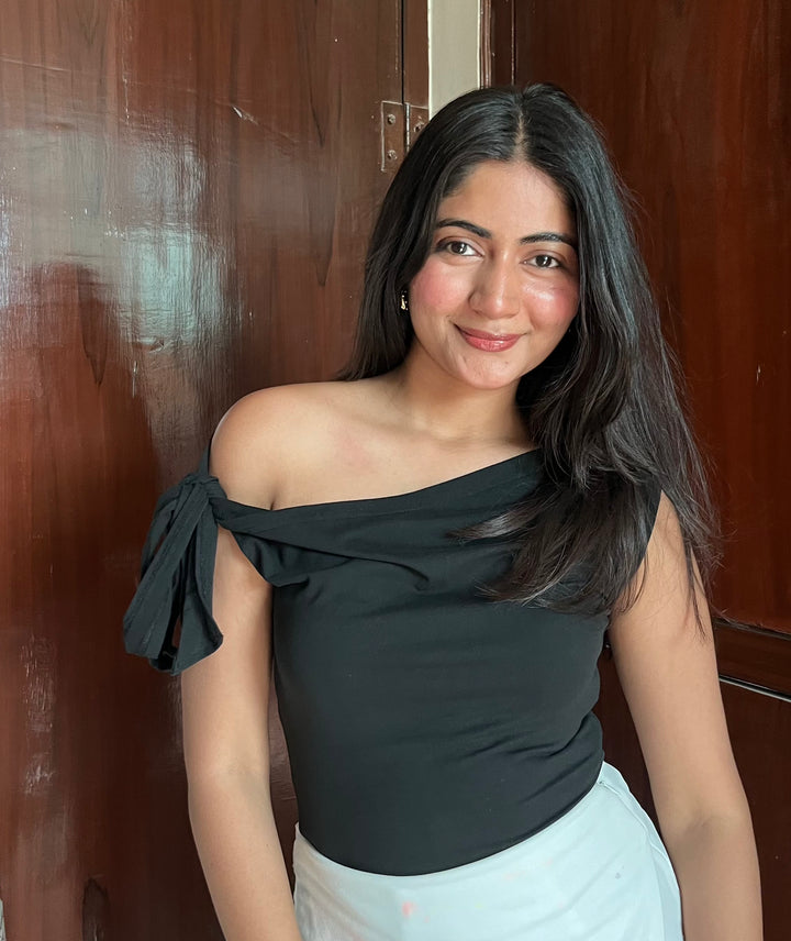 SUGAR BOW OFF SHOULDER TOP