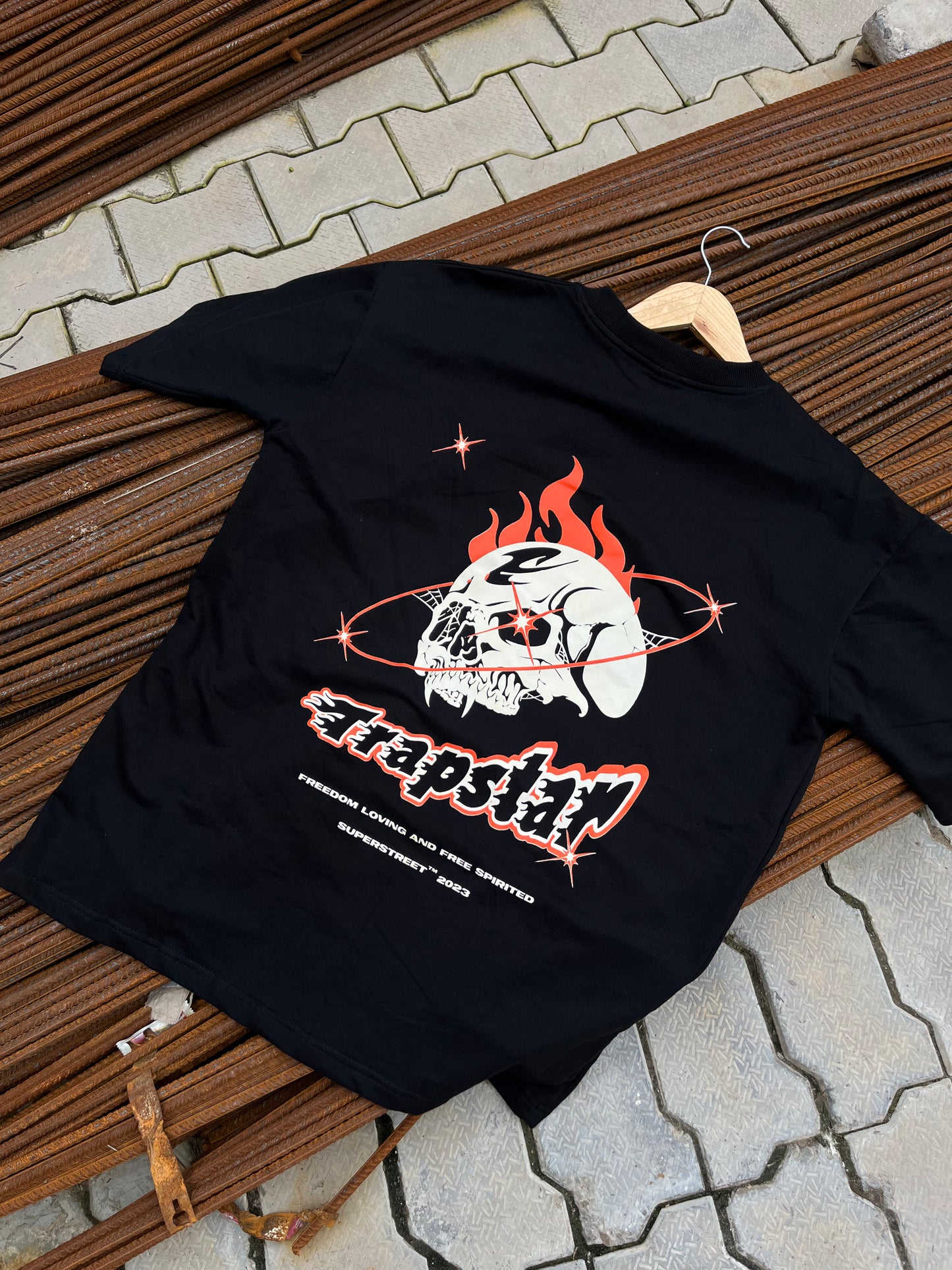 TRAPSTAR T-SHIRT