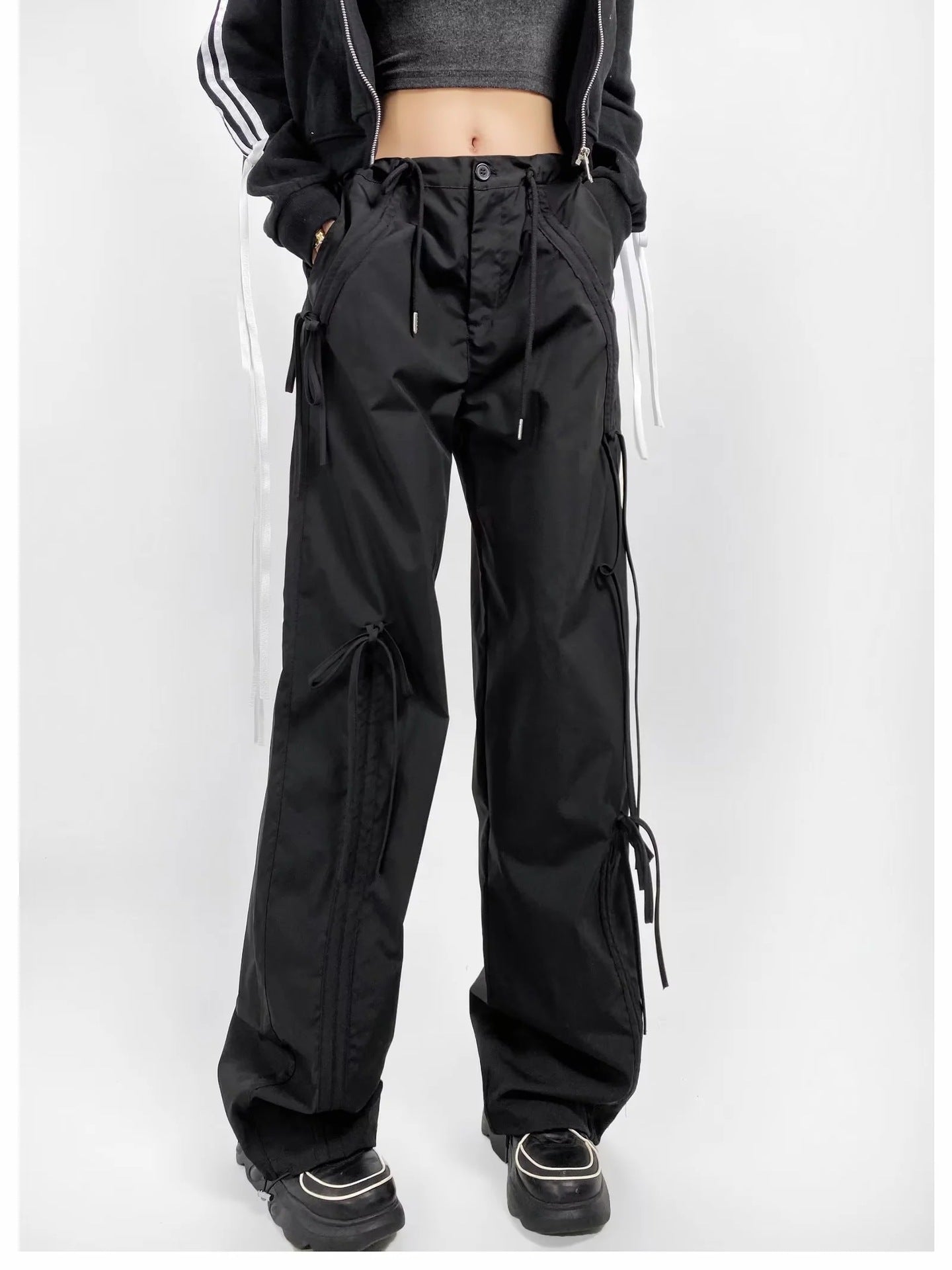 ESSENTIAL CARGO PANTS